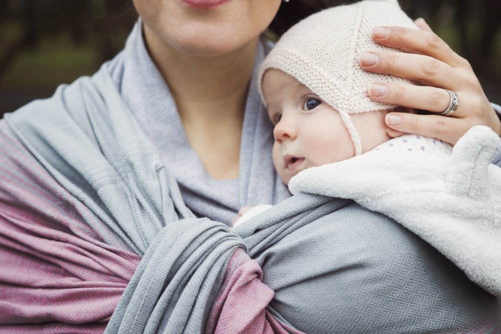 Šátek na nošení dětí Storchenwiege, vzor Leo duet růžovo-šedý 5,2m